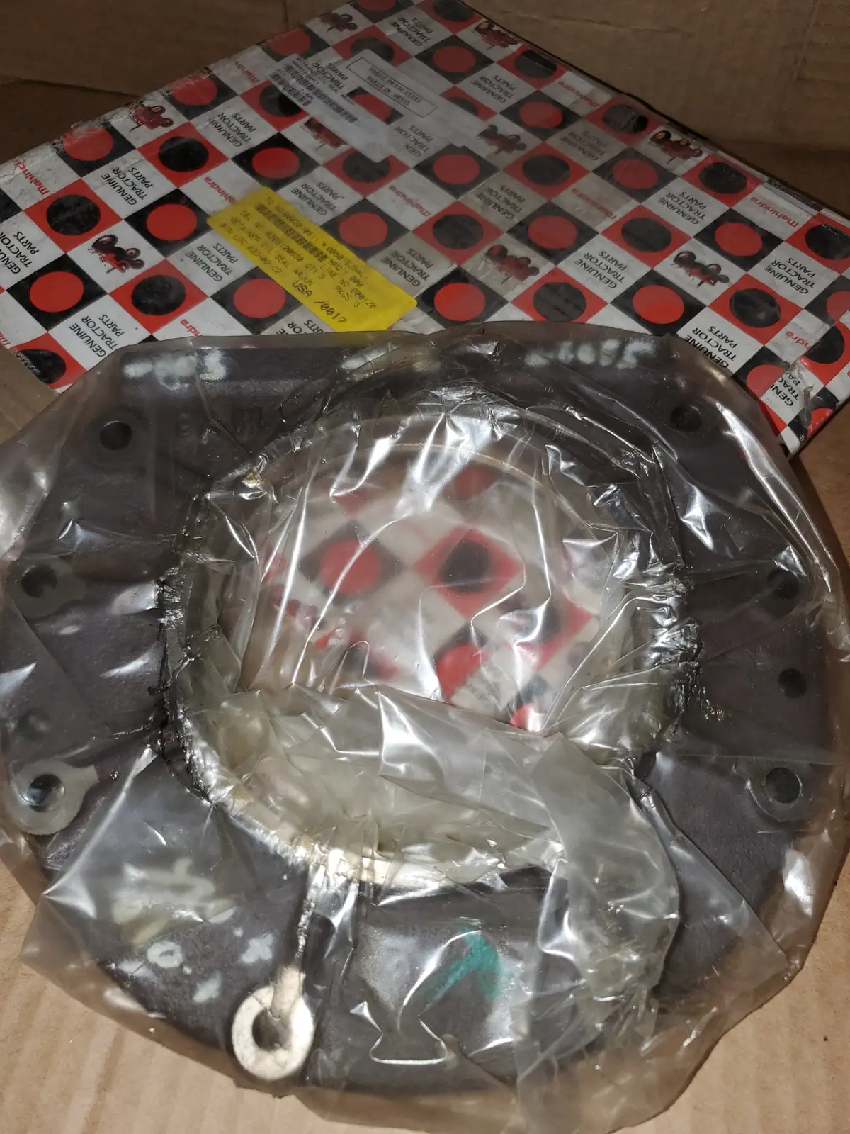 Mahindra Retainer Oil Seal 006019294C1 1