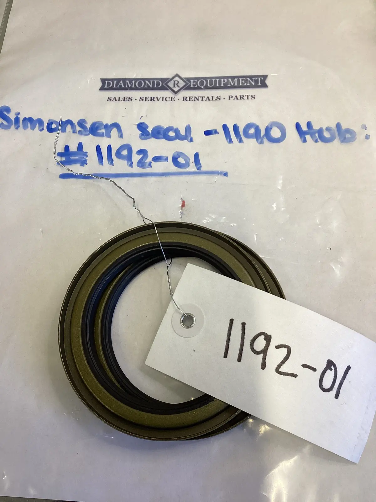 Simonsen Seal: -1190 Hub: #1192-01 1