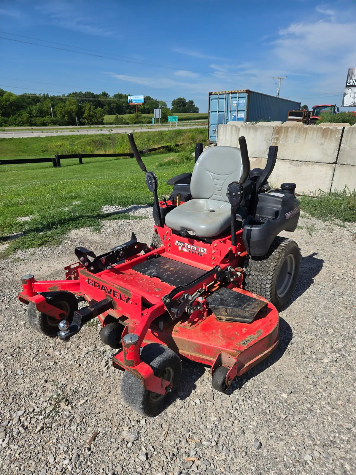 Preowned Gravely Proturn 160 Kohler Efi 1