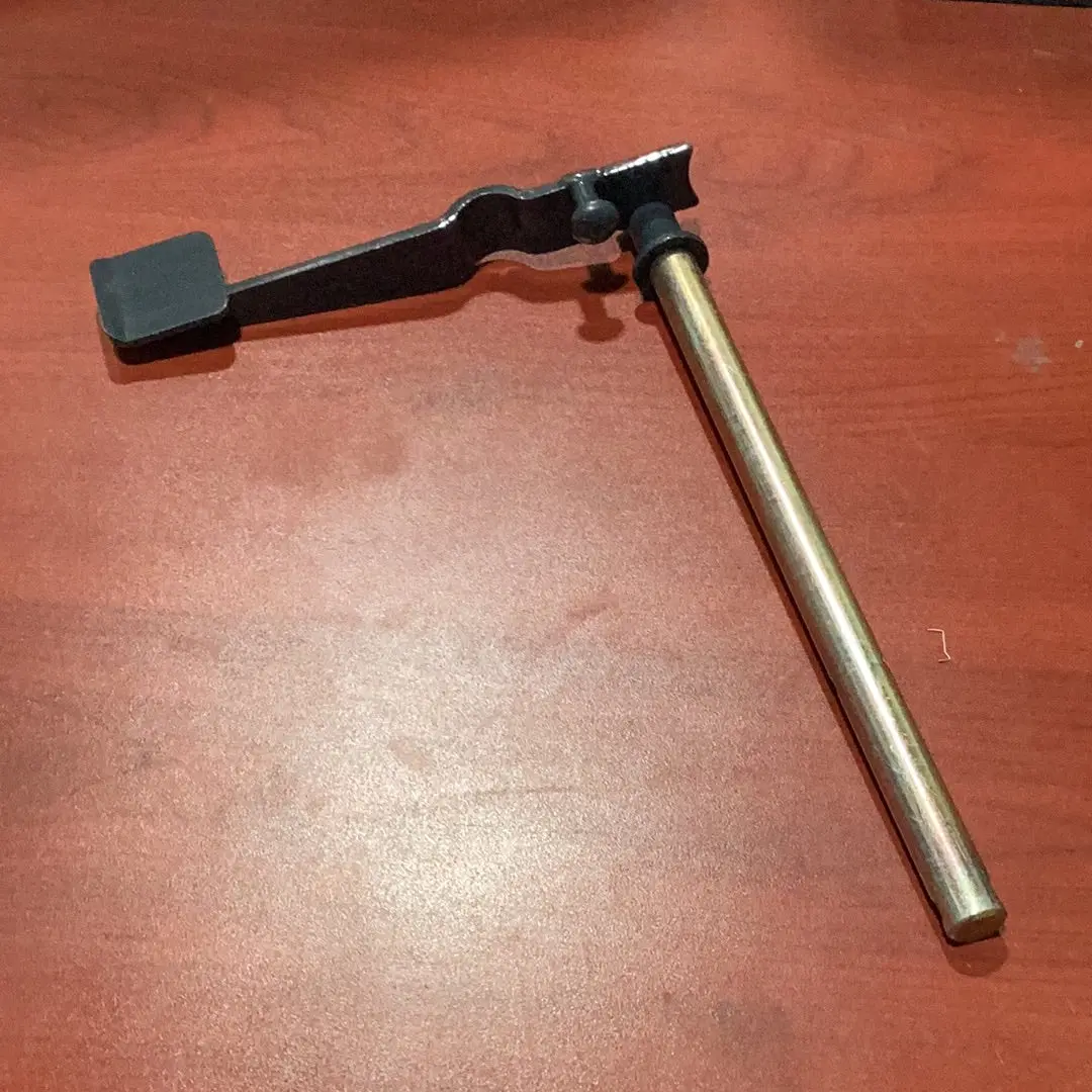 Tym/Mahindra Pedal Parking 16753143200Db 1