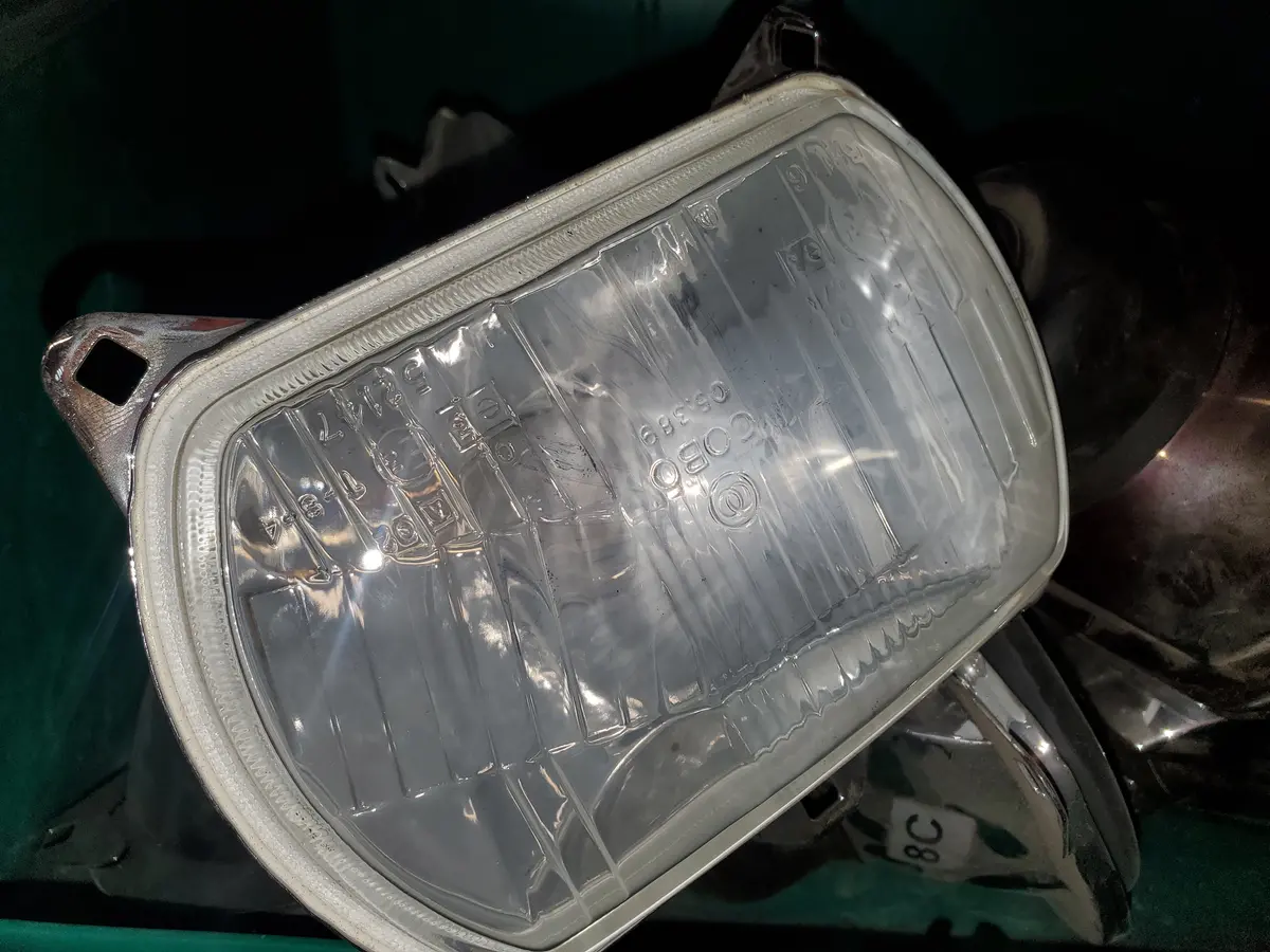 Ls Tractor Lamp Head Assembly, 40007001 1