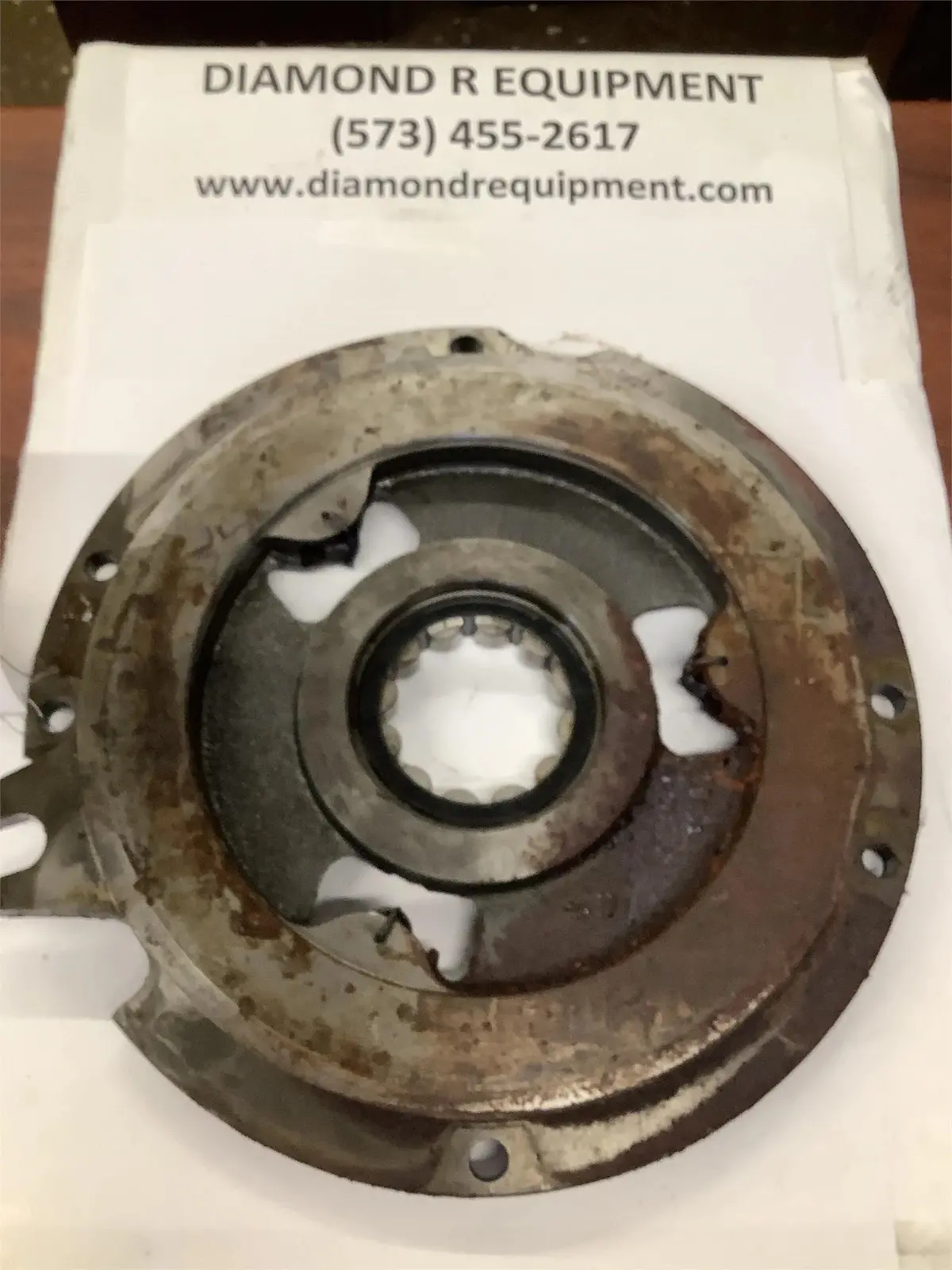 Ls Tractor / Montana Pressure Plate, Used, 40011290U 1