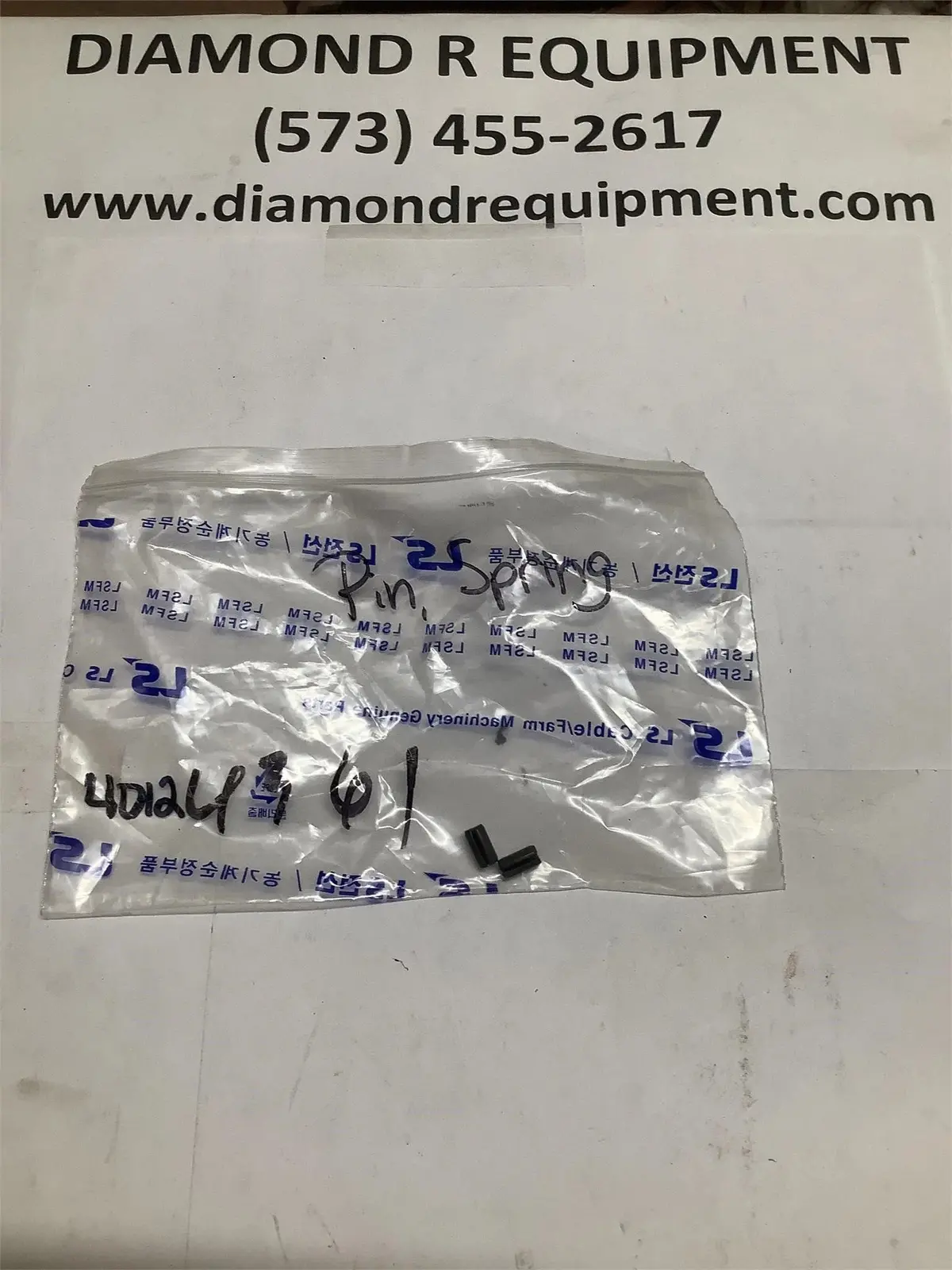 Ls Tractor Pin Dowel 40124361 1