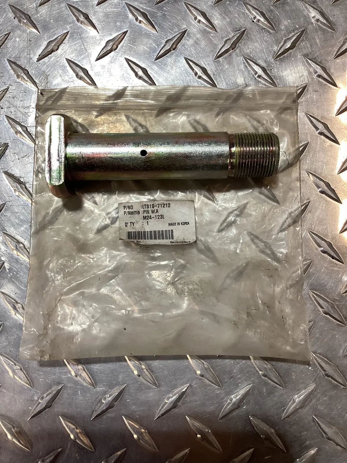 Tym Loader Pin, Lts1971212 1