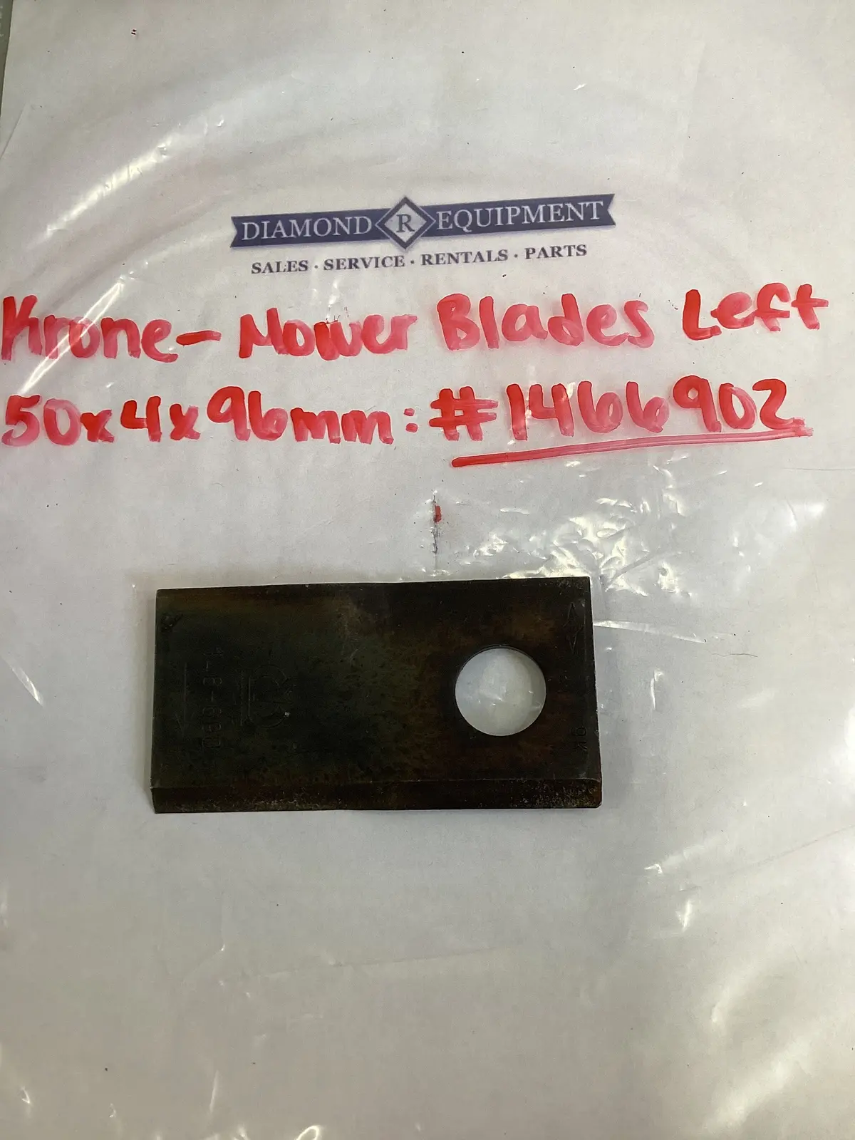 Krone- Mower Blades Left 50X4x96mm: #1466902 1
