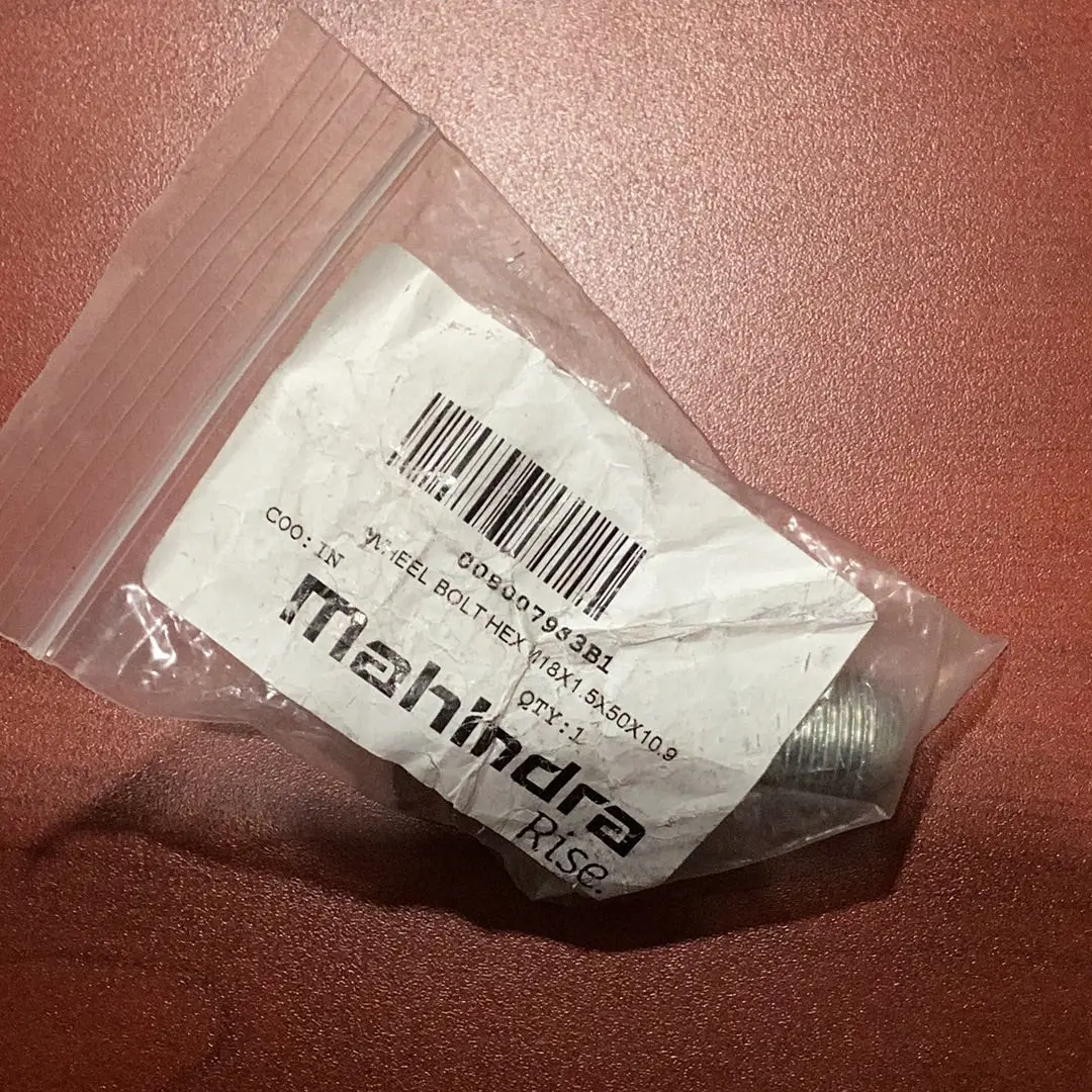 Mahindra Tractors, Wheel Bolt Hex M18x1.5X50x10.9 1
