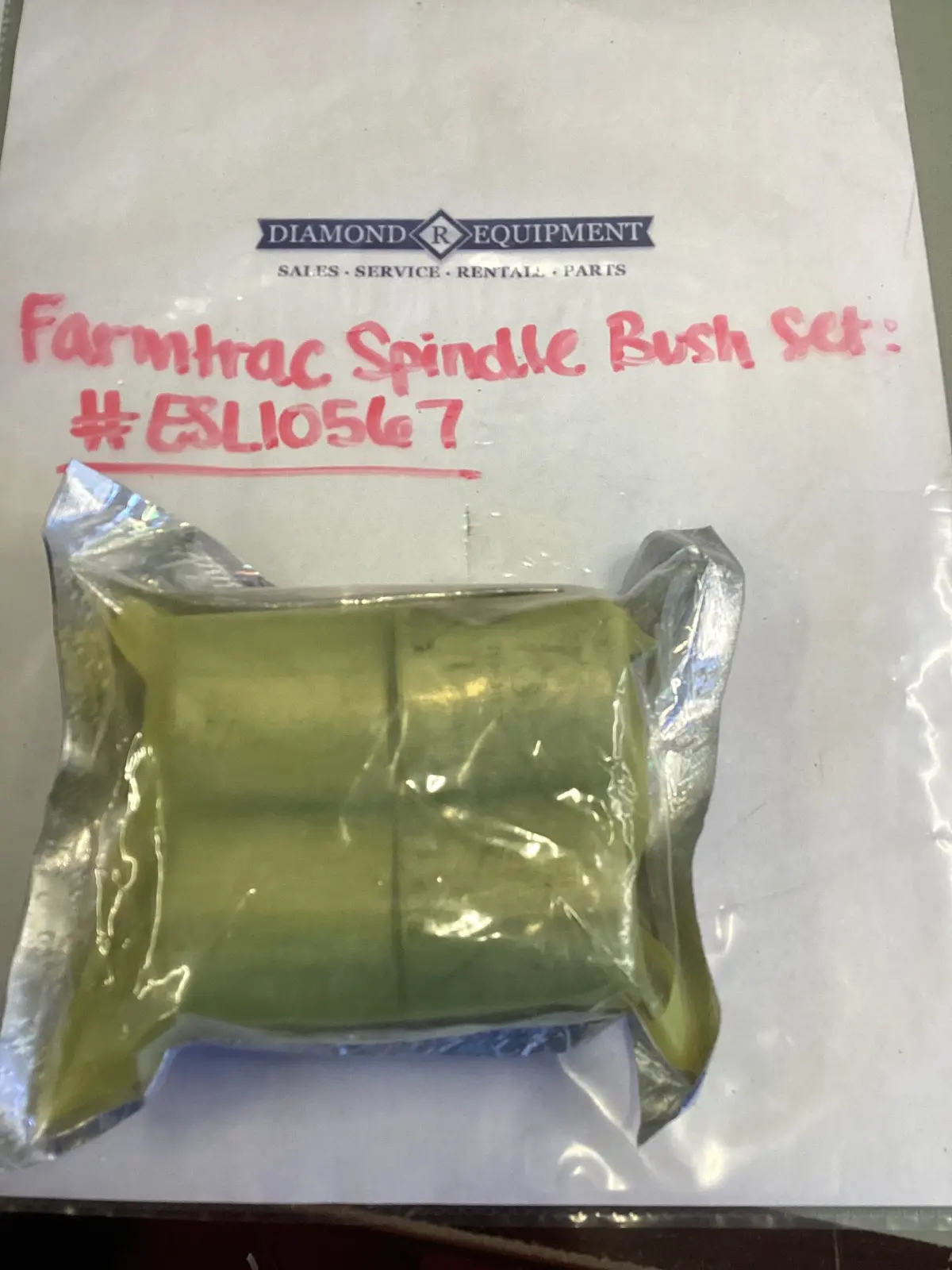 Farmtrac Spindle Bush Set: #Esl10567 1