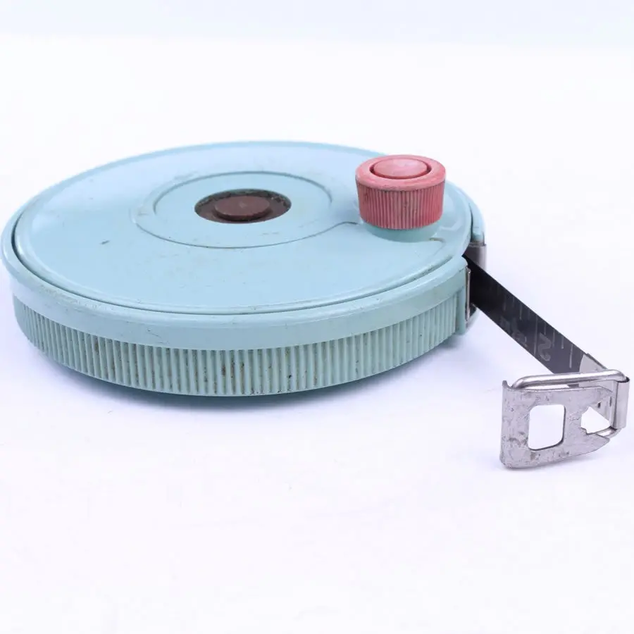 Chesterman Bakelite Tape Measure | 50Ft 1