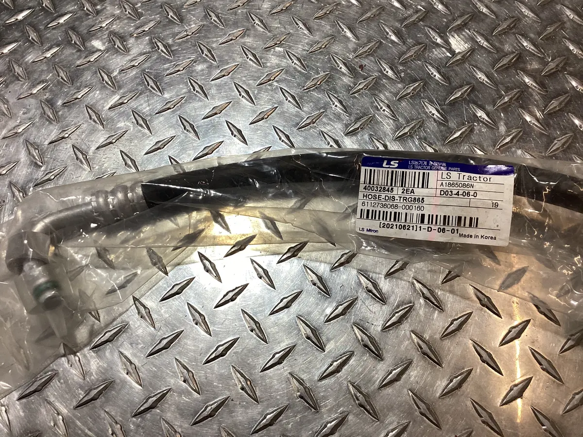 Ls Tractor A/C Discharge Line, 40032845 1