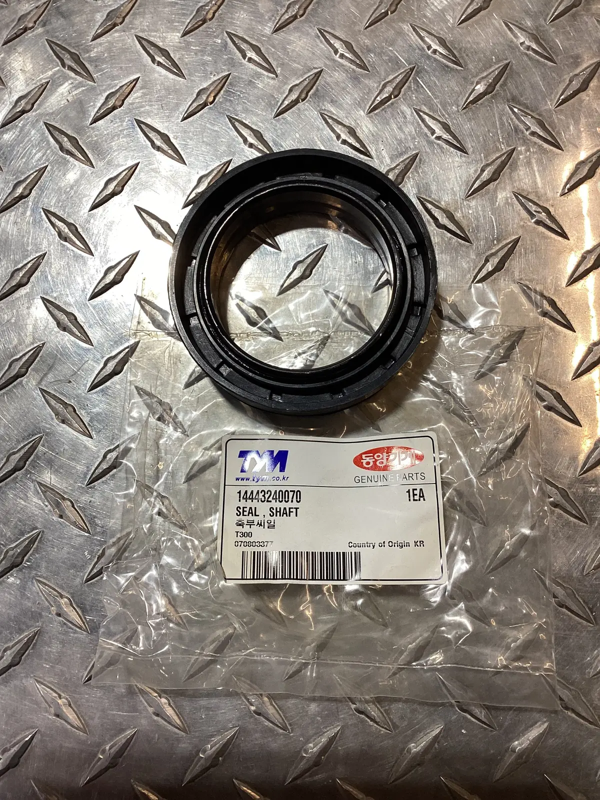 Tym/Mahindra Shaft Seal, 14443240070 1