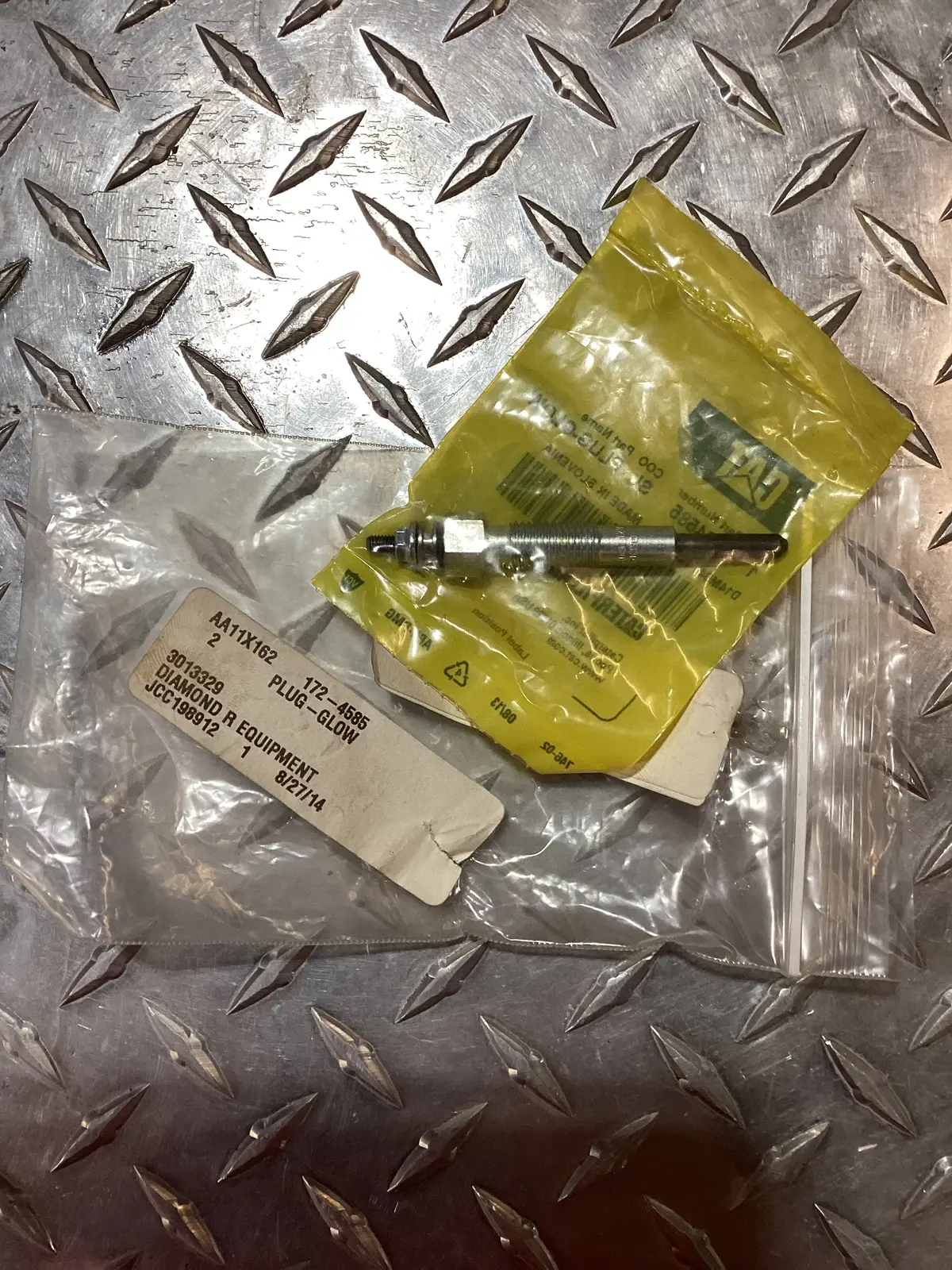 Tym / Cat Glow Plug, 1724585 1