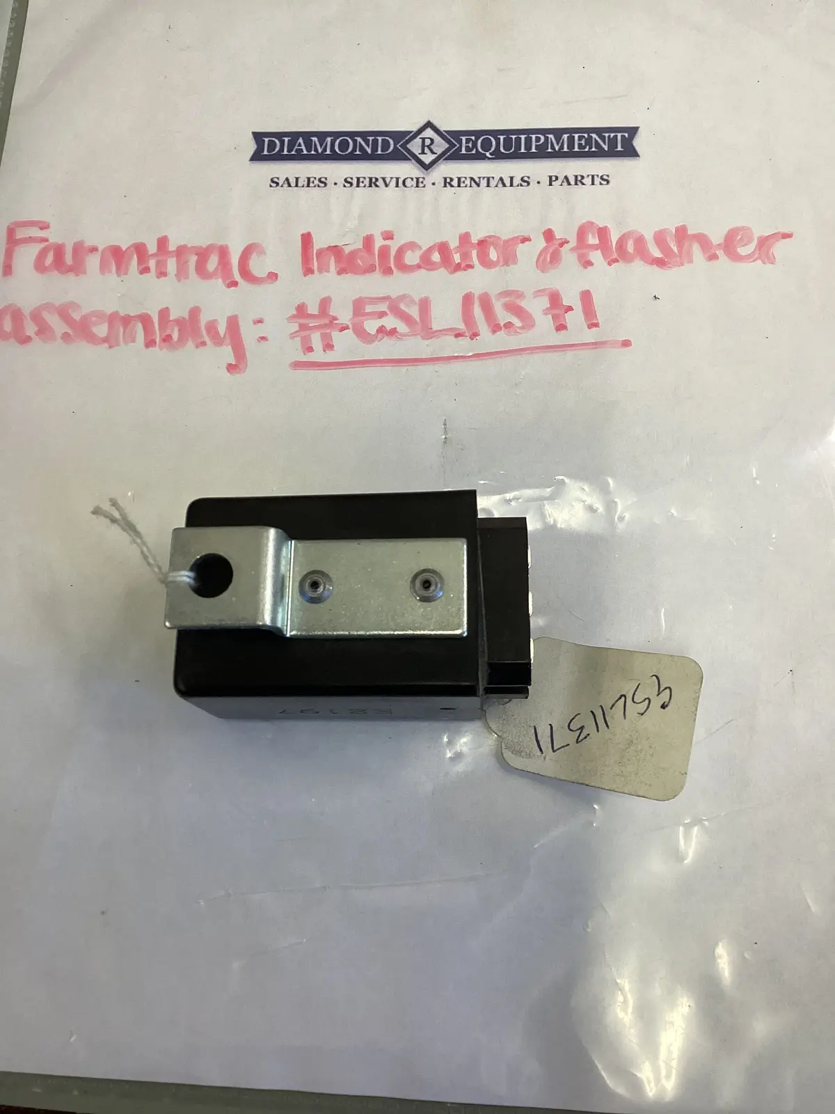 Farmtrac Indicator & Flasher Assembly: #Esl11371 1