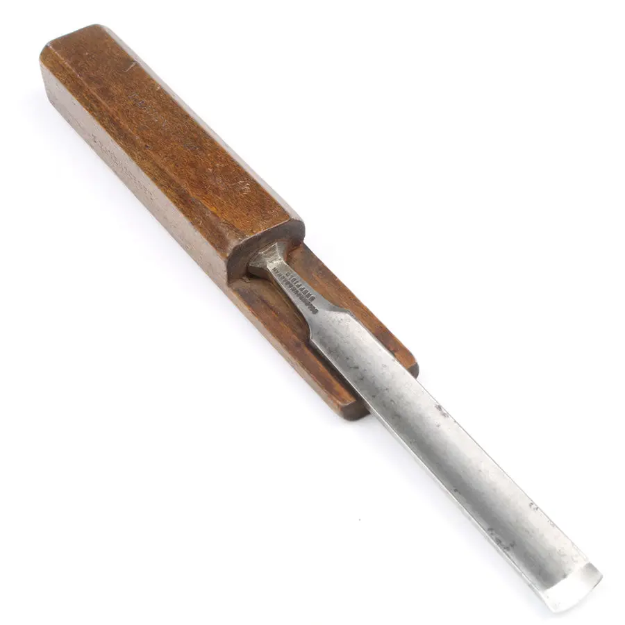Sold - Colquhoun And Cadman Sash Scribing Gouge – 15Mm (Beech) 1