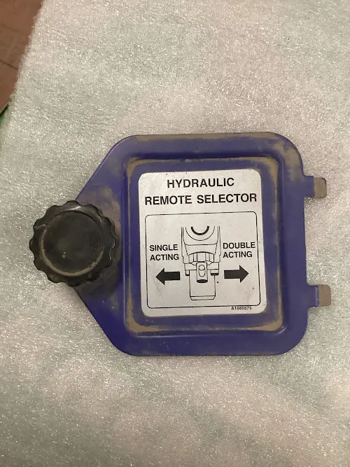 Ls Tractor Cover, 40153524 1