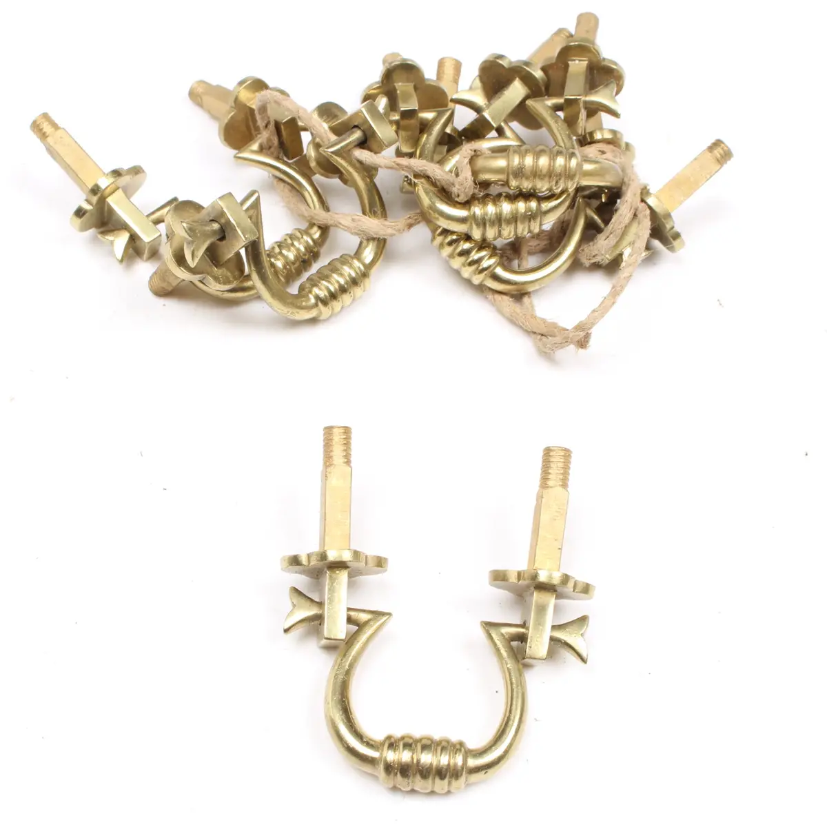 6X Old Brass Pull Handles 1
