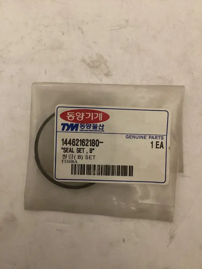 Tym/Mahindra Tractor Seal Set B, 14462162180 1