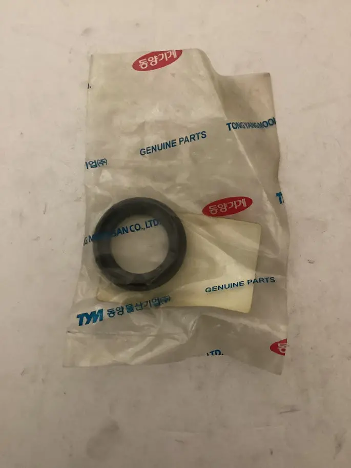 Tym/Mahindra Tractor Seal Oil D, V7441304508 2