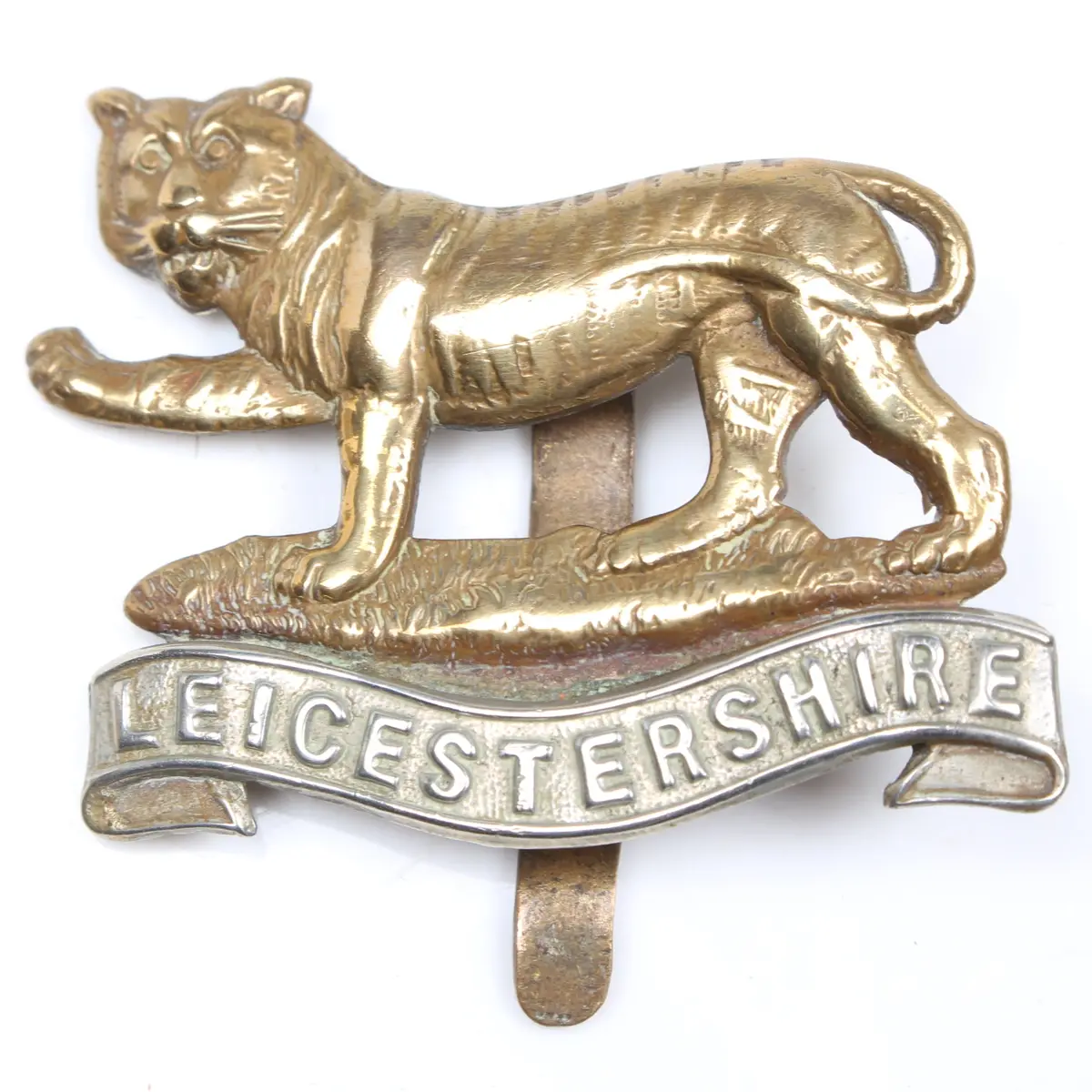 Old Leicestershire Cap Badge 1
