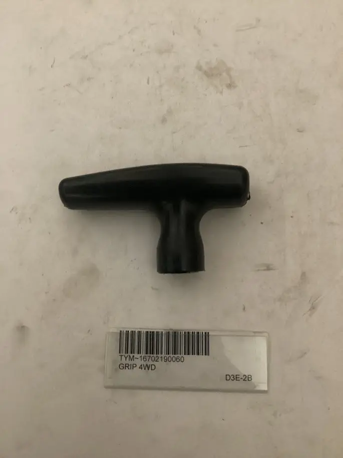 Tym/Mahindra Tractor Grip 4Wd, 16702190060 1