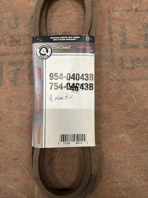 Cub Cadet Hydrostatic Transmission Belt, 954-04043B 1