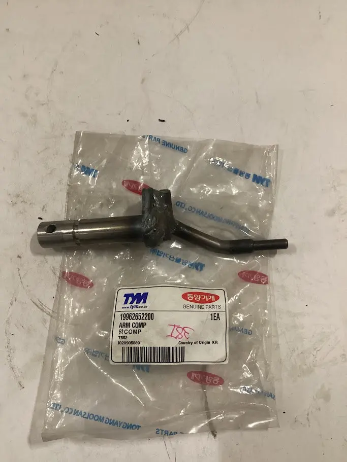 Tym/Mahindra Tractor Arm Comp, 19962652200 1