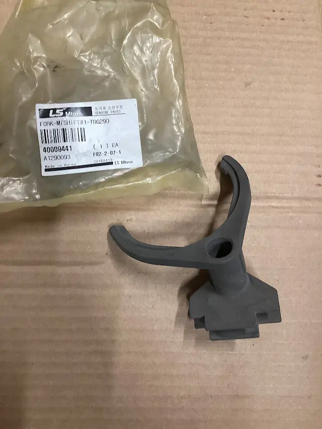 Ls Tractor Fork-M/Shift #1 40009441 1