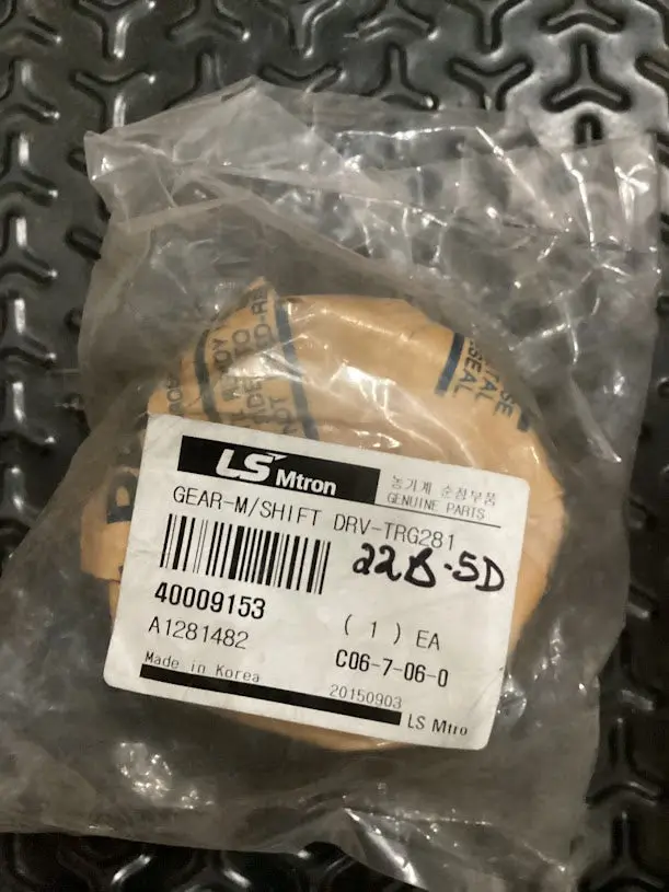Ls Tractor Gear M/Shift Drv Trg281, 40009153 1
