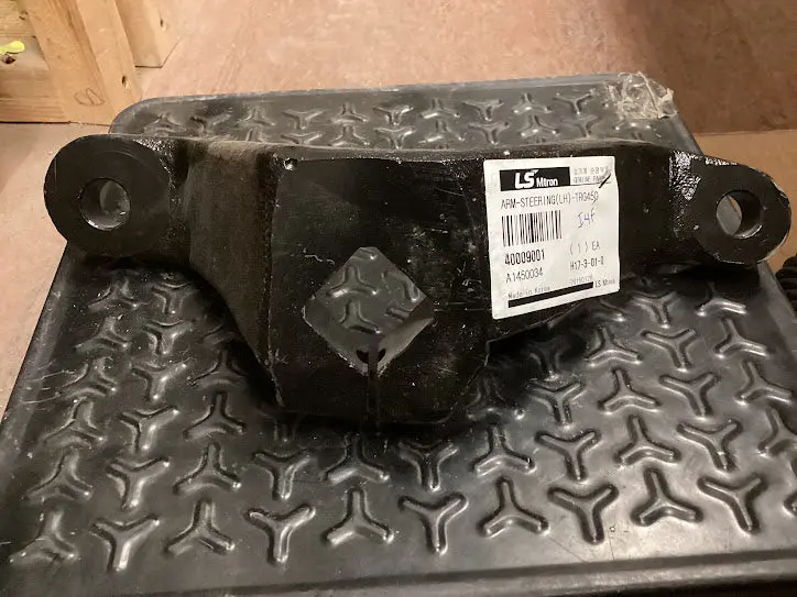 Ls Tractor Arm, Steering Lh, 40009001 1