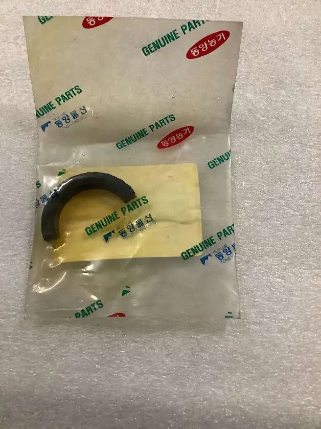 Tym/Mahindra Tractor Ring Guide Column, 17684011990 1