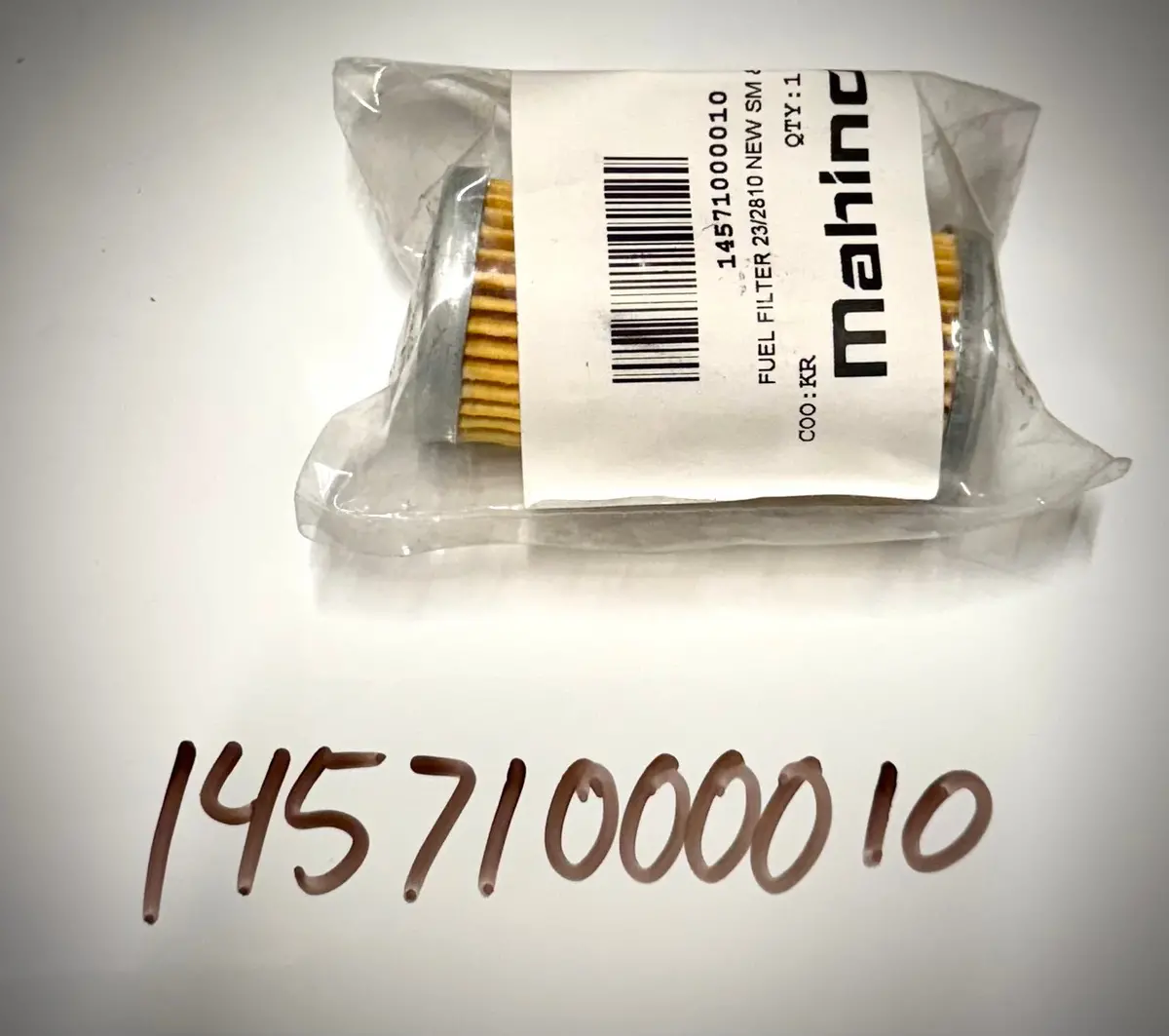 Mahindra Fuel Filter Element 2810, 14571000010 1