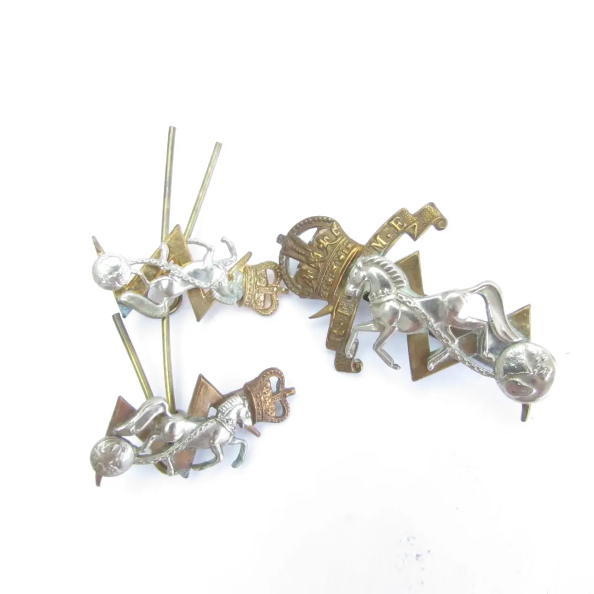 3X R.E.M.E. Royal Electrical Mechanical Engineers Military Badges 1