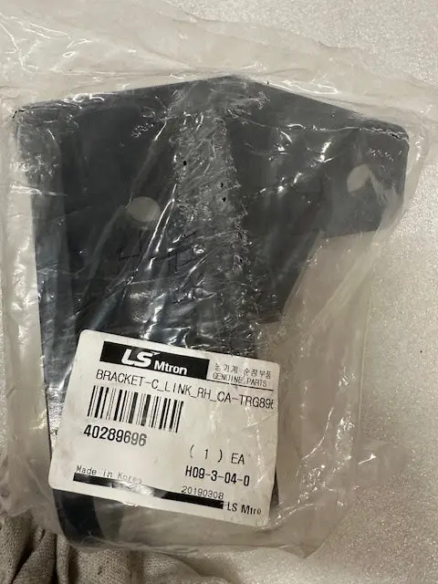 Ls Tractor Bracket C Link Rh, 40289696 1