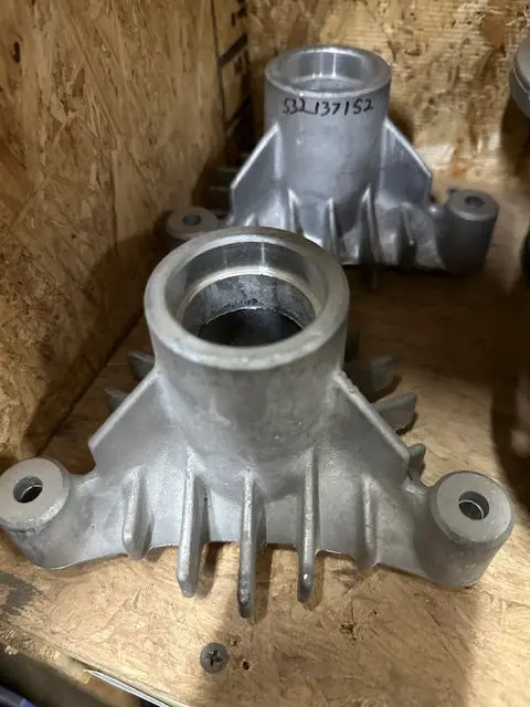 Husqvarna Spindle Housing, 532137152 1