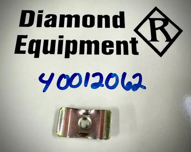 Ls Tractor Injection Pipe Clamp, Egq125, 40012062 1