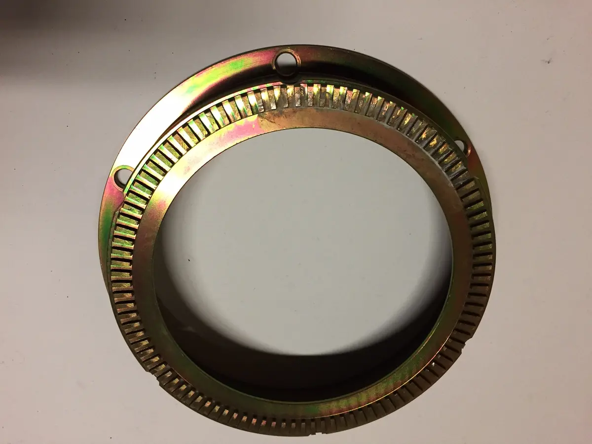 3237Q1031b010 Geared Housing 1