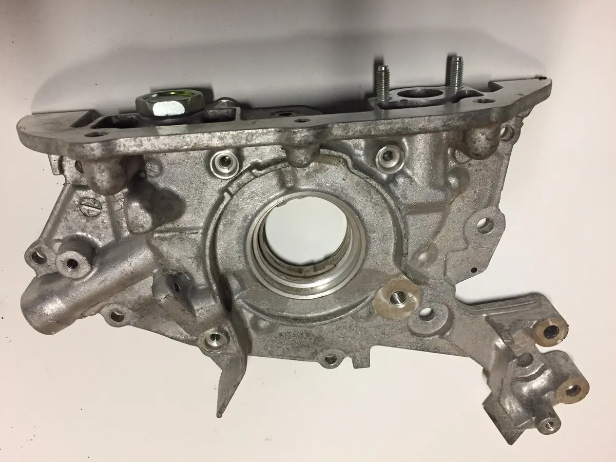 0A040 Manifold Cover 1