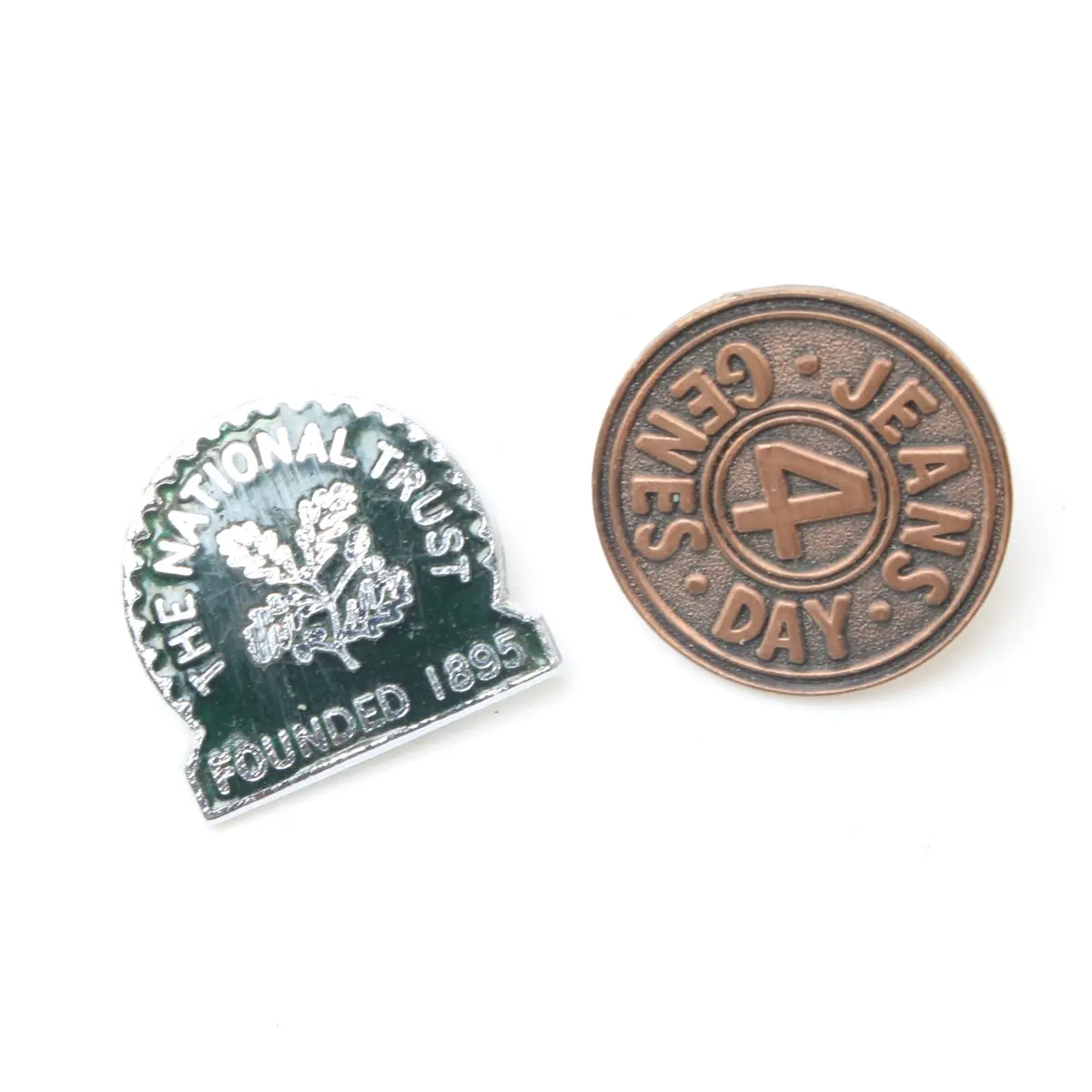 2X Old National Trust And Genes Jeans Badges 1