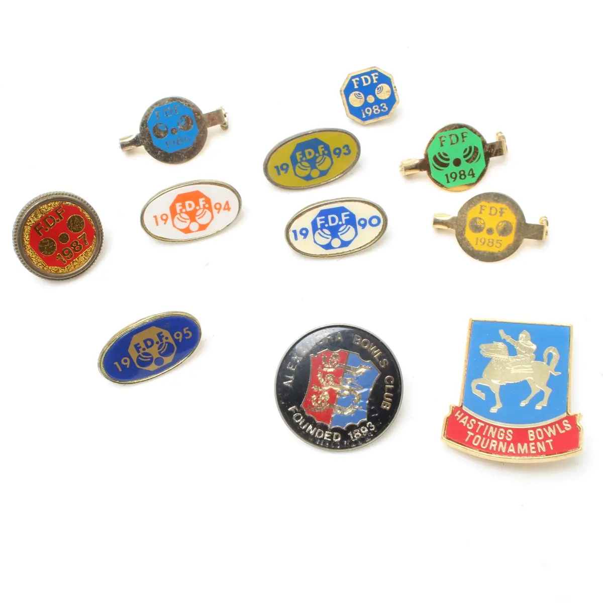 11X Old Bowling / Bowls Badges 1