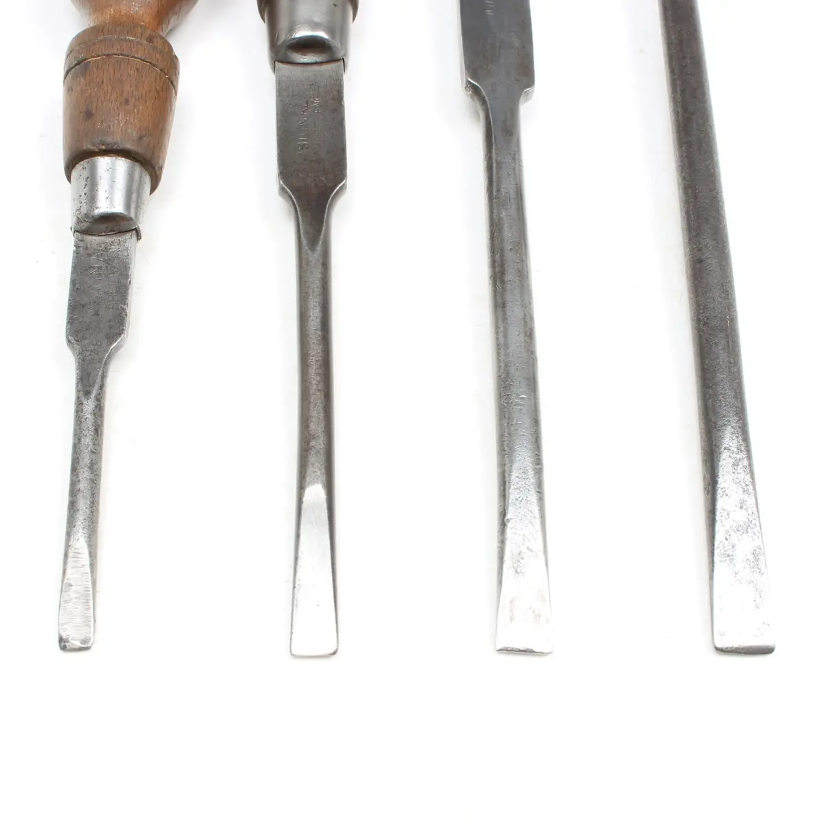 4X Old Signal (Sheffield) Screwdrivers (Beech) 2