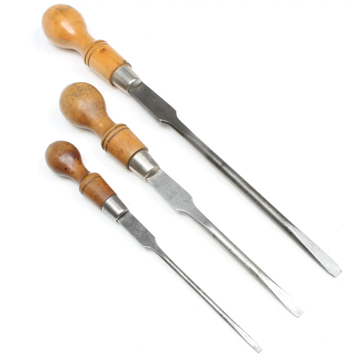 3X Old Large Named Sheffield Wooden Handled Screwdrivers (Boxwood) 1