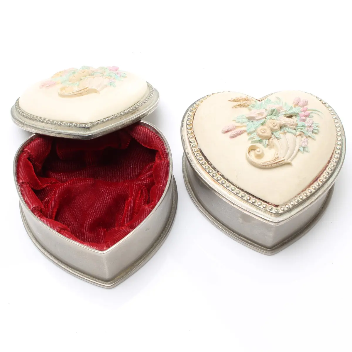 Pair Of Heart Shaped Pots 1