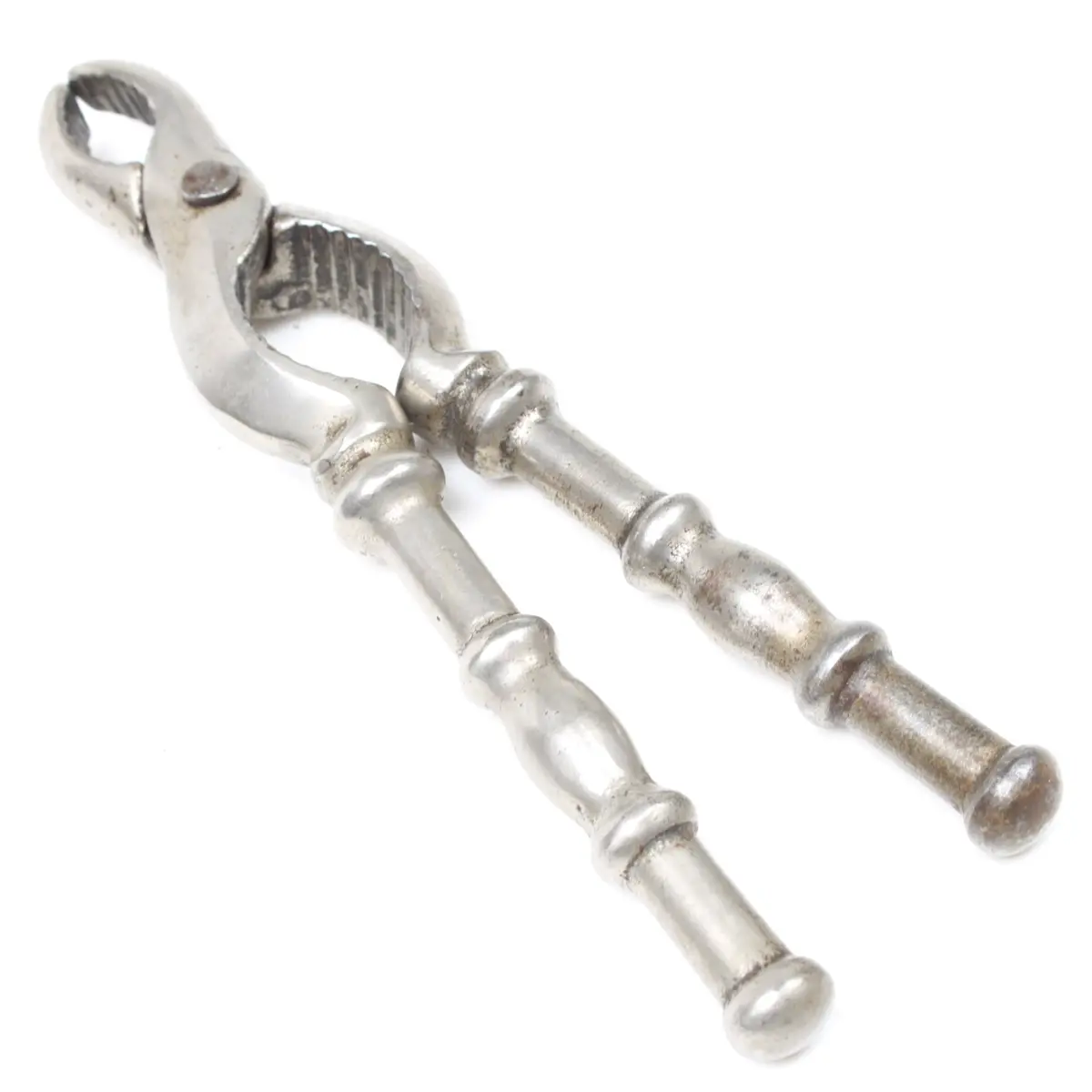 Old Double Cup Pincer Nutcrackers 1