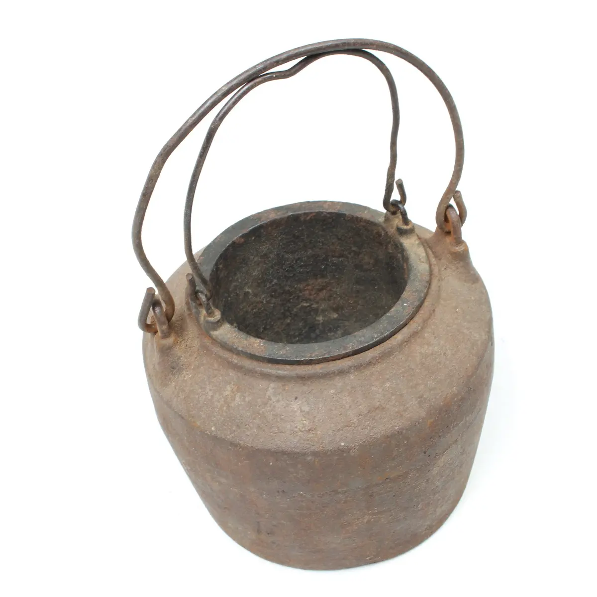 Old Cauldron Pot (Display) 1