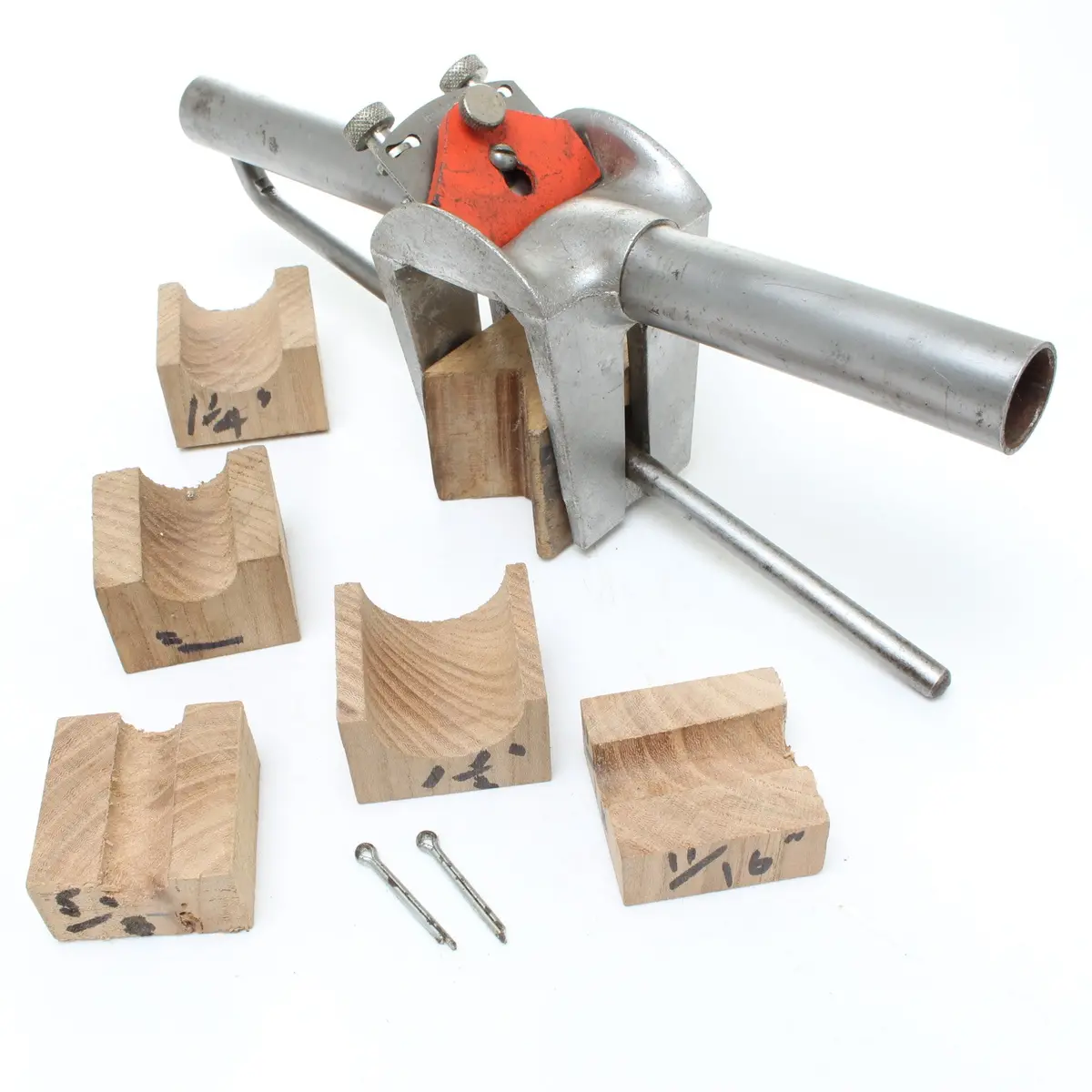 Sold - Old Trapping Rounder / Rounding Tool (Beech) 1