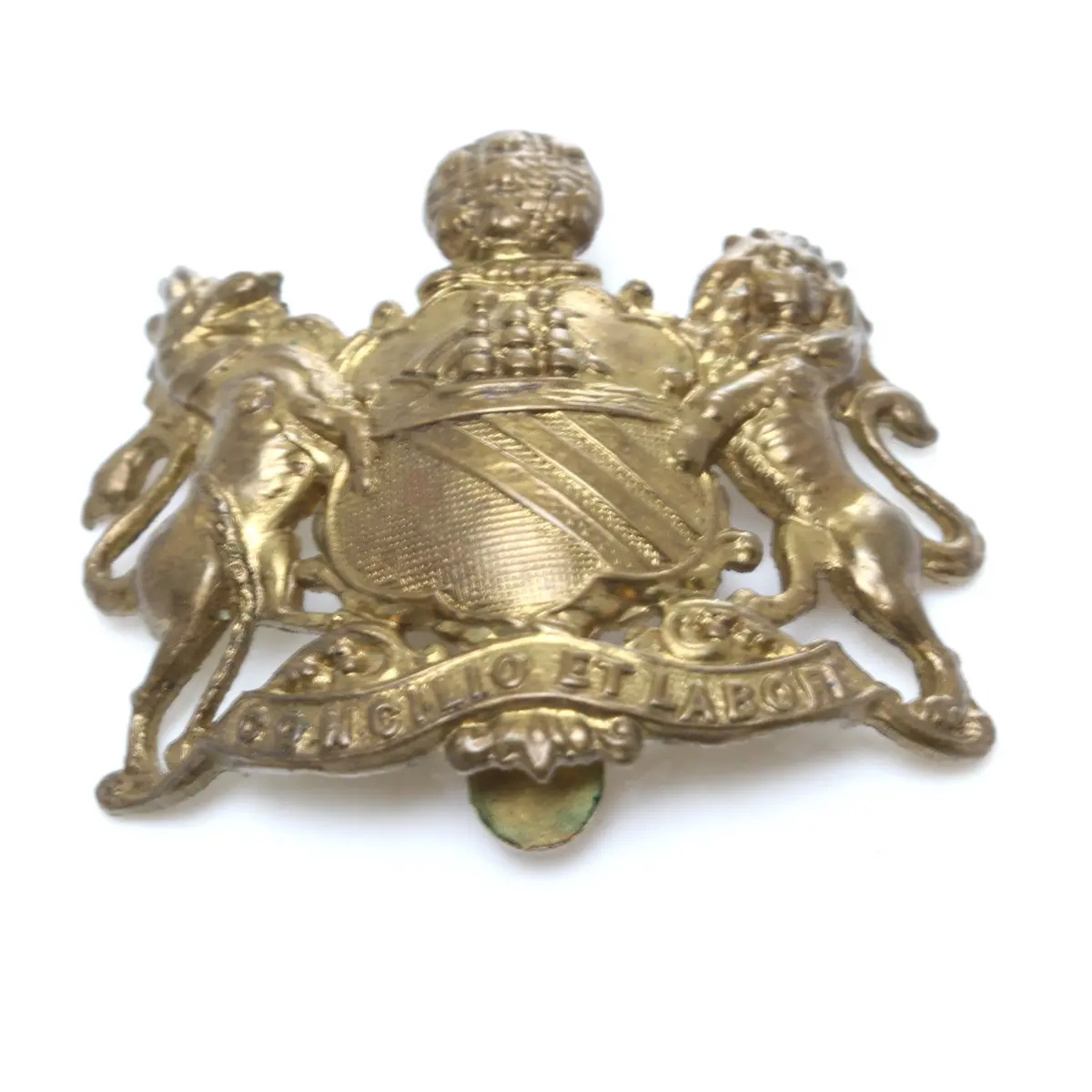 Concilio Et Labore Cap Badge 1