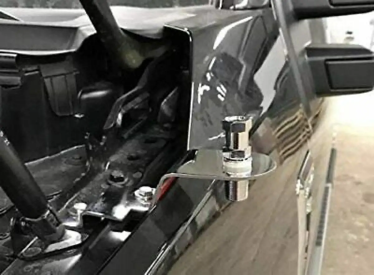 Procomm Ford 2017+ F250, F350,F450, F550, Fender/Hood Mount (Pc22-4102) 1