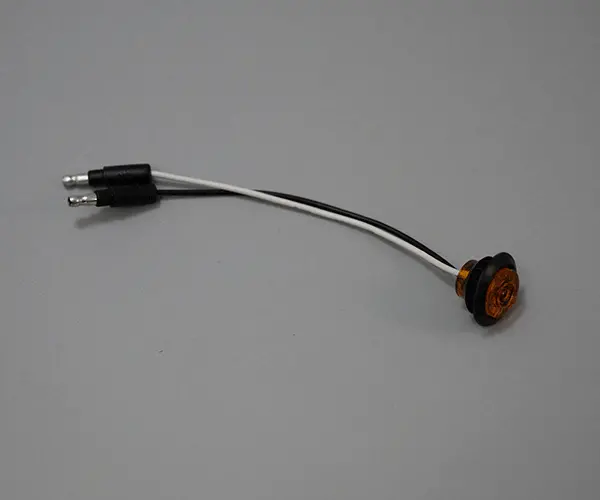 3/4" Round Clearance Light - Amber 1