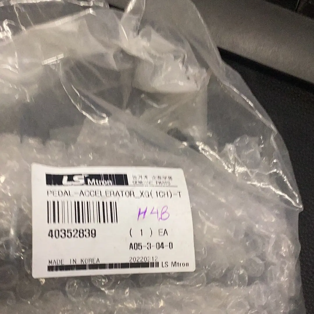 Ls Tractor Pedal Accelerator Xg 1Ch, 40352839 1