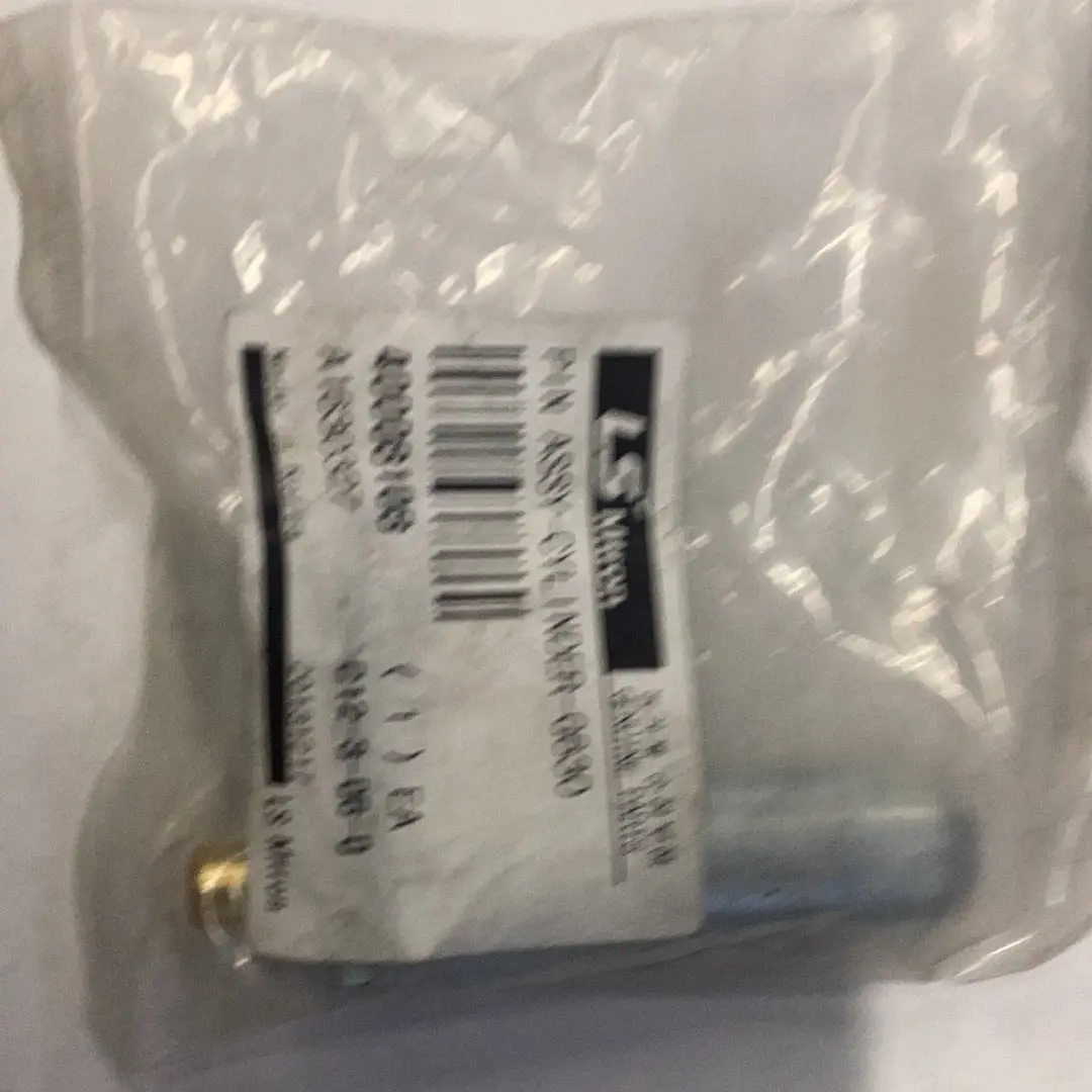 Ls Tractor Pin Assembly, Cylinder G630, 40008108 1