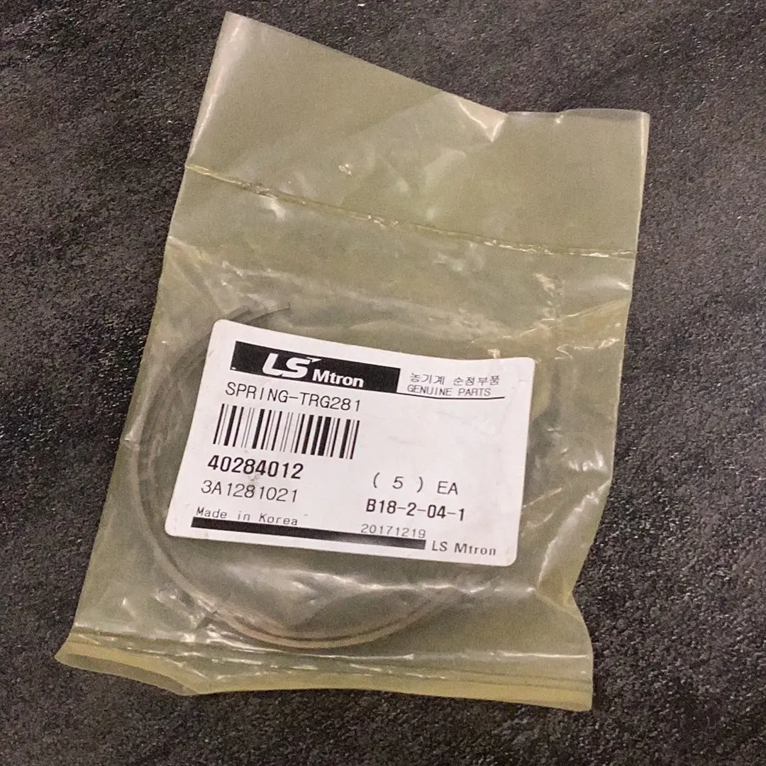 Ls Tractor Spring 40284012 1